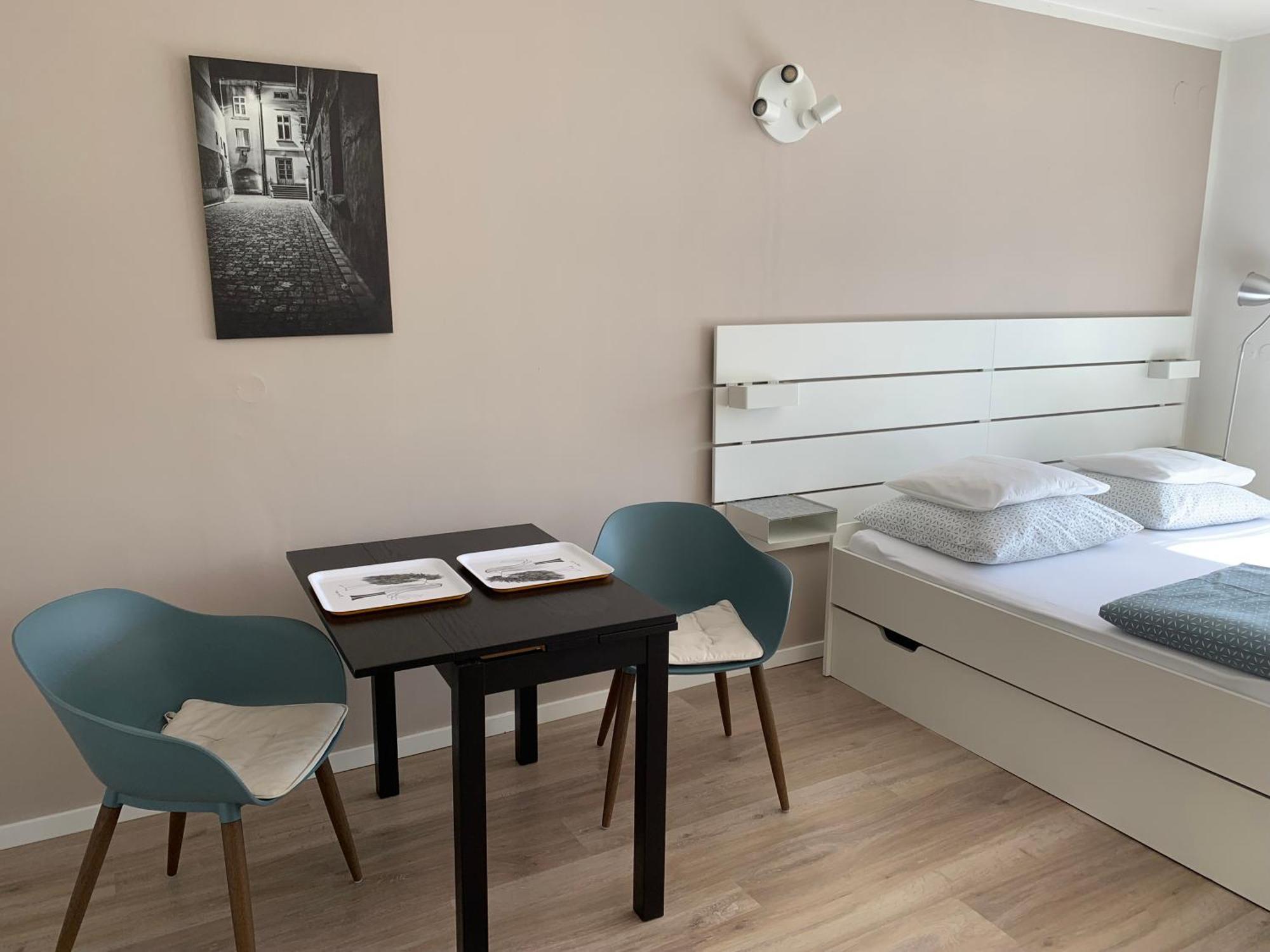 Studiovy Apartman V Zahrade Полице-над-Метуйи Экстерьер фото